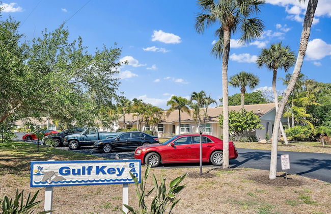 Sunset Sanctuary 2 Bedroom Condo by RedAwning - Foto 43