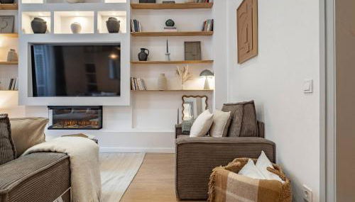 Moderno Apartamento en el Corazón de Barcelona - Photo 3