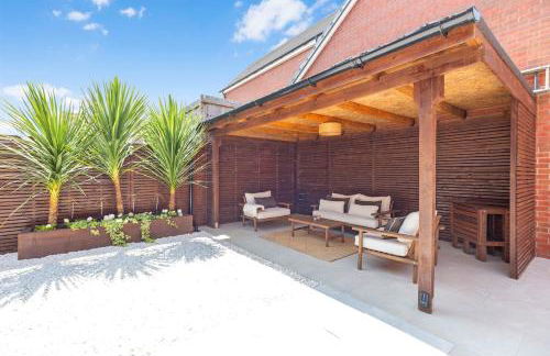 Detached Modern 3 Bedroom House - Photo 25