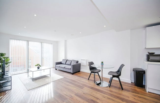 1 Bed Serviced Apartment Bracknell Station 5 Mins - Foto 1