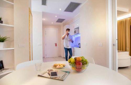 White Suite & Apartments - Foto 21