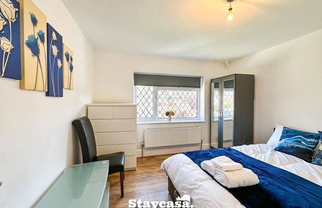 Beautiful Detached Villa - Jacuzzi Bath - Parking - Foto 59