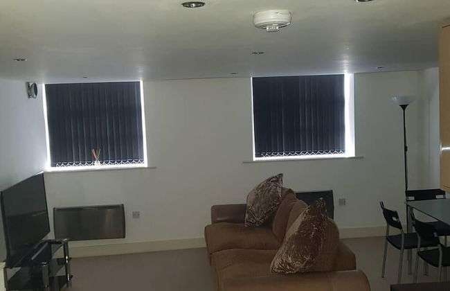 Comfy 1-bed Apartment in Huddersfield - Foto 17