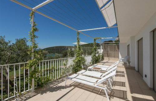 Zlatni Zalaz,Apartments,Supetarska Draga - Foto 22