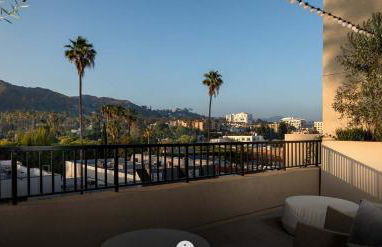 Snazzy 3BR Apt Hollywood with Pool & Spa - Foto 42