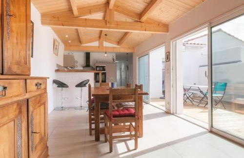 Maison spacieuse à Le Bois-Plage-en-Ré avec terrasse et stationnement - FR-1-835-5 - Foto 10