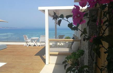 Paralia Luxury Suites - Foto 17