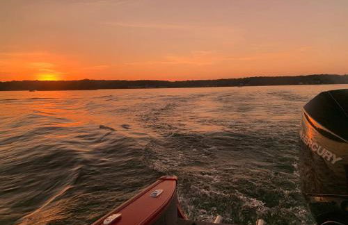 Luxe Spa Cabin: Hot Tub + Sauna + Fire - Foto 34