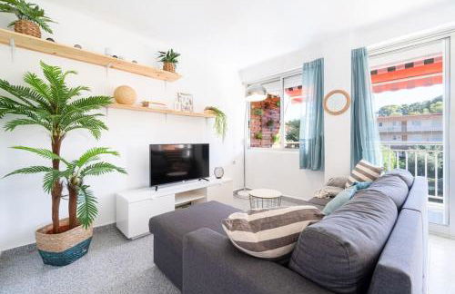 Privilegiado-Tarragona-50mPlaya-WIFI-Pool-Relax8 - Foto 1