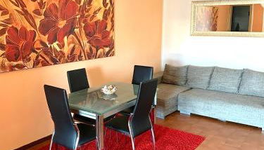 Appartamento La Margherita con parcheggio privato gratuito e biciclette - Foto 2