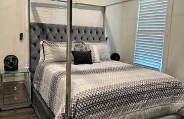 Gorgeous DTLA w/ View + Hot Tub! - Foto 22