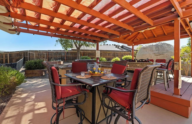 Chardonnay Charm by Avantstay Luxe Group Retreat w/ Pool Mins to Wineries - Foto 43