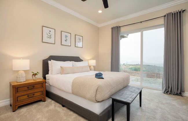 Malbec by Avantstay Incredible Estate w/ Panoramic Views & Bocce Ball Court! - Photo 8