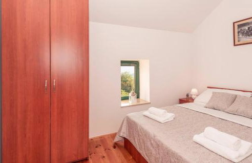 3 Bedroom Amazing Home In Vid - Foto 35