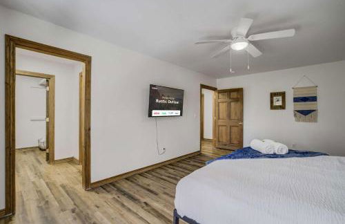 Rustic Outlaw Secluded Escape with Stunning Views - Foto 28