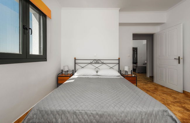 Alonaki Apartments - Photo 5