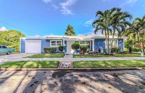 3 bedroom Casa Azul in Historic Northwood Hills - Foto 1