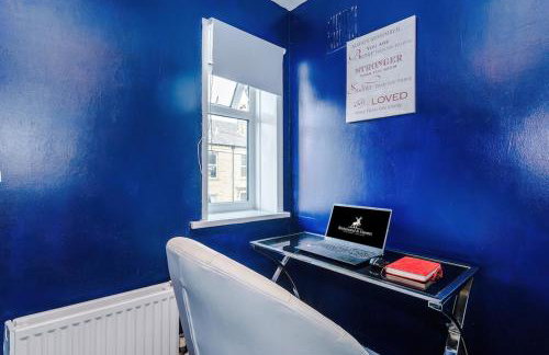 Charming 2 Bed House, Sleeps 6, Free parking, Contractors welcome - Foto 4