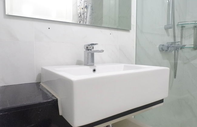 Stylish Studio Apartment Connected to Ciputra World Mall at The Vertu - Foto 8