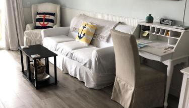 The Braemar Condominium - Photo 2