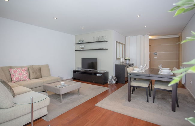 Liiiving in Porto - Balcony Dragão View - Foto 23