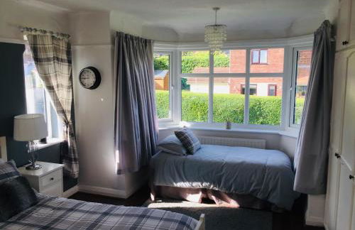 Sunnyside - Large Seaside Home with views and Hot Tub - Foto 36