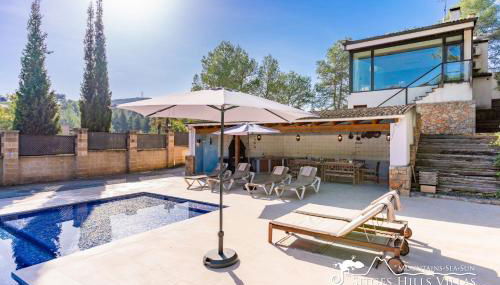 Spacious Villa Santa Fe - private pool, big garden and A/C close to Sitges - Photo 2