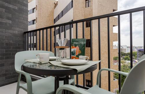 Oxy 77 Batel - Home Club com piscina, academia, lavanderia, gocoffee - Foto 12