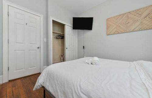 The Maverick Downstairs - Lux Apartment - Free Parking - 2 Miles From Airport & Downtown Boston - Foto 7