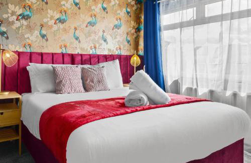 Chic 2 Bedroom Home - King-Size Beds - Garden - Parking 4VC - Foto 7