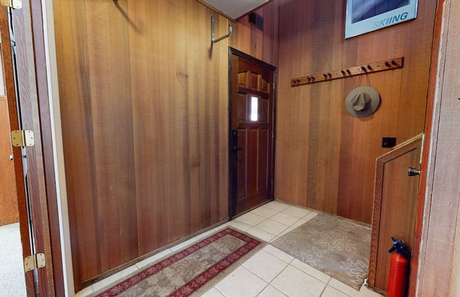 Winterset Woodland - Near Hike & Bike Trails! - Foto 2