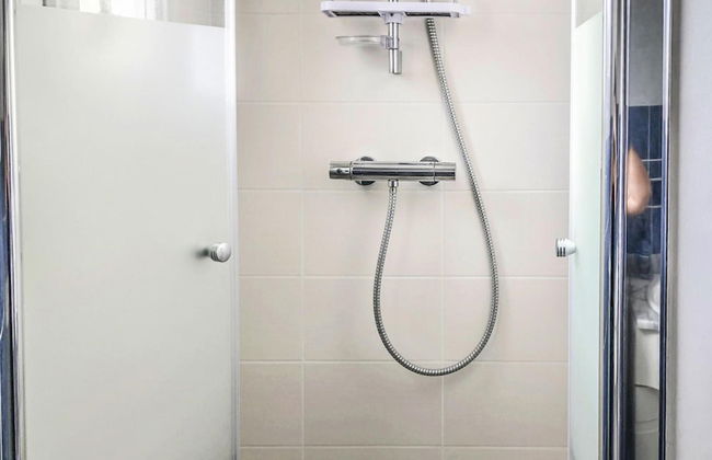 Holiday Home With Beautiful Terrace Area - Photo 9