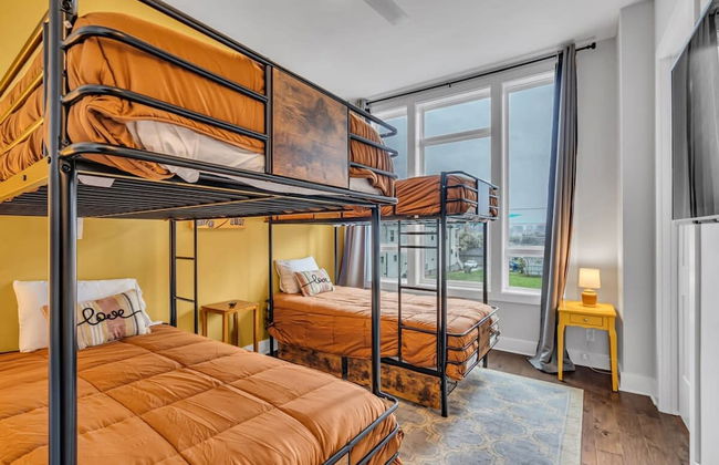 Luxury Townhome With Rooftop Deck Skyline Views - Foto 26