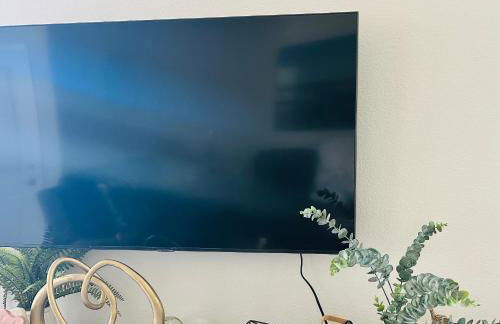 Spacious 4BR-3BA Cozy and Modern in Elk Grove - Foto 3