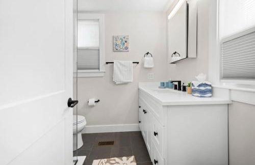 Luxury 3BR 2BA apt near Harvard with Free Parking - Foto 47