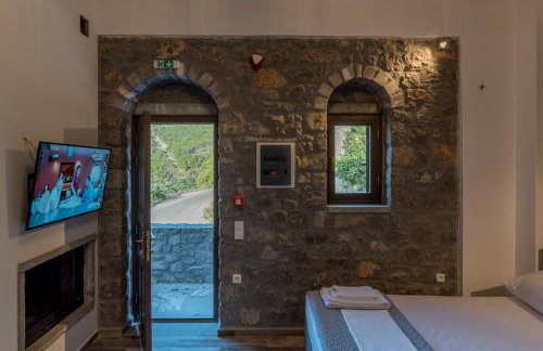 Avgonima All Seasons Hotel - Photo 31