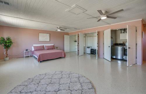 Backyard Oasis and Hot Tub Mtn-View Wickenburg Home - Photo 16