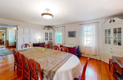 Benton Farmhouse - Foto 11