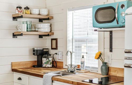 Downtown Tiny Home near Shenandoah National Park - Foto 6