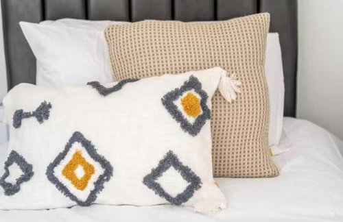 Central Stroud 3-Bedroom Flat with Fast WiFi and On-Site Parking - Foto 20