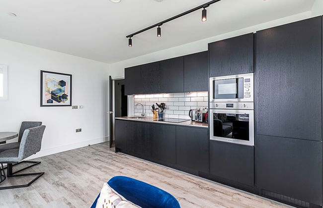 Two Bedroom Luxury Retreat At North Acton, London - Foto 6