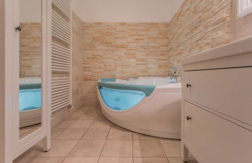 Villa Clara Parking,WiFi,Jacuzzi on Lake Como - Foto 32