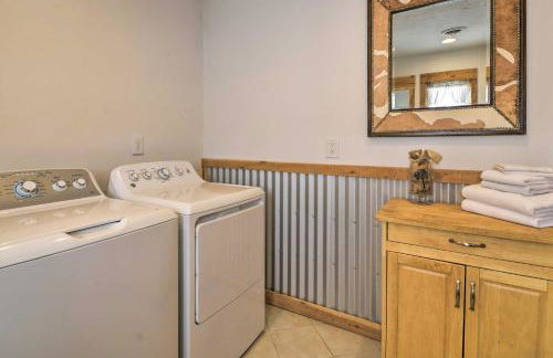 Private Clark Ranch Retreat with Mountain Views! - Foto 27