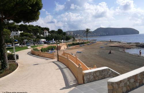 Nora Nice - Photo 15