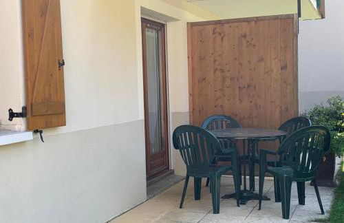 Petit cocon entre lac, golf et montagne, proche d'Annecy - Foto 4