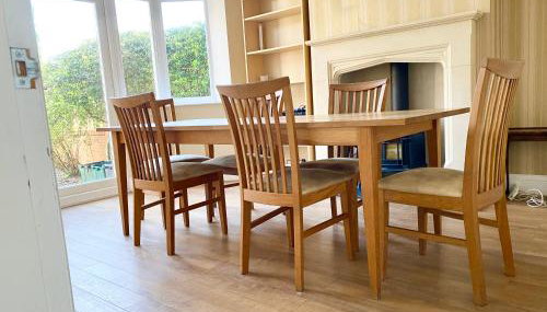 Spacious Five-Bedroom House Close to York Centre - Orchid House - Photo 4