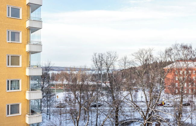 Central Studio Apartment with Balcony - Foto 13