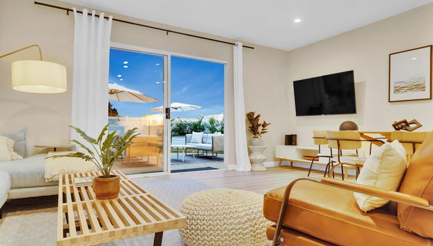 Designer Coastal Paradise w Pool - Steps to Beach - Foto 4, Quarto