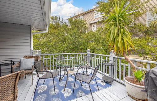 Steps to East Beach & Pet Friendly w/ 2 King Beds - Foto 23