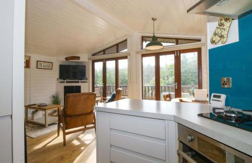 Astbury Falls Luxury Retreats - Photo 20